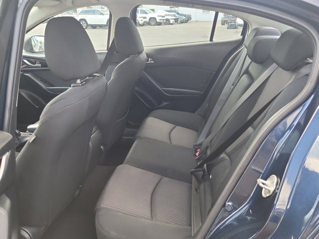 2016 Mazda Mazda3 i Sport