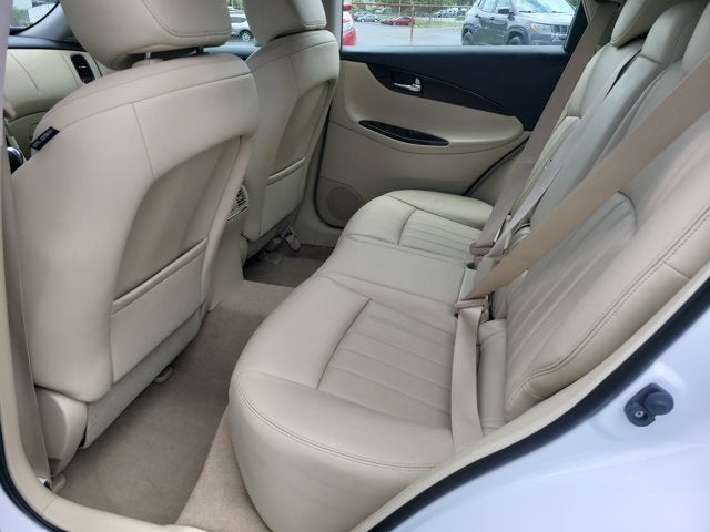 2017 INFINITI QX50 RWD