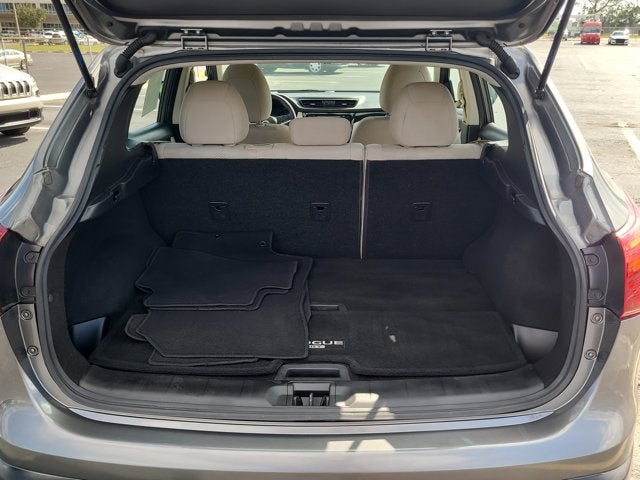 2017 Nissan Rogue Sport SV