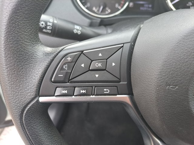 2017 Nissan Rogue Sport SV