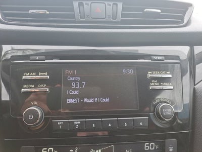 2017 Nissan Rogue Sport SV