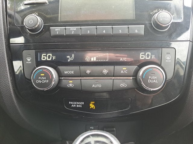 2017 Nissan Rogue Sport SV