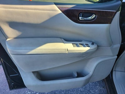 2013 Nissan Quest SV