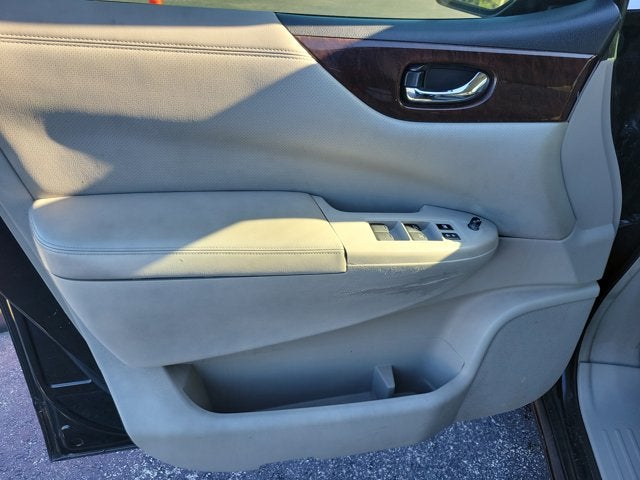 2013 Nissan Quest SV