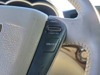 2013 Nissan Quest SV