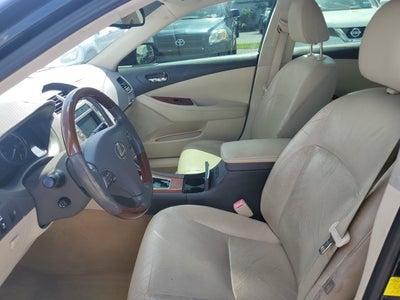 2011 Lexus ES 350 4dr Sdn