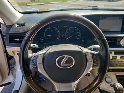 2015 Lexus ES 350 4dr Sdn