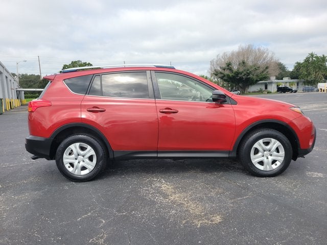 2014 Toyota RAV4 LE