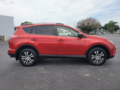 2017 Toyota RAV4 LE