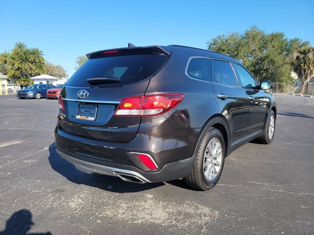 2017 Hyundai Santa Fe SE