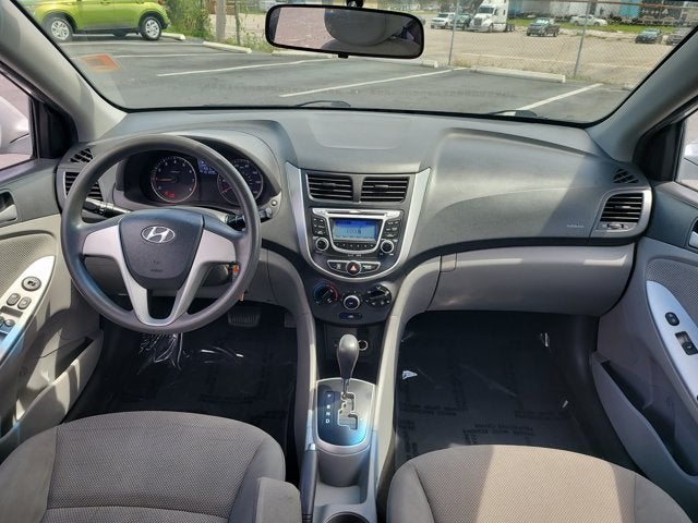 2013 Hyundai Accent GLS