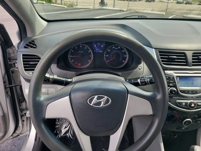 2013 Hyundai Accent GLS