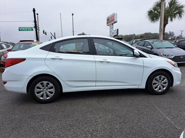2016 Hyundai Accent SE