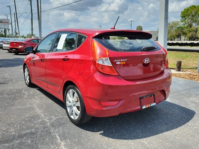 2013 Hyundai Accent SE