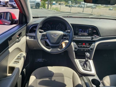 2017 Hyundai Elantra SE