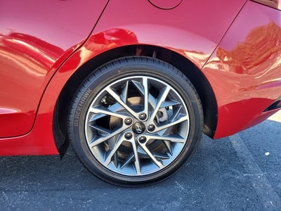 2019 Hyundai Elantra Limited