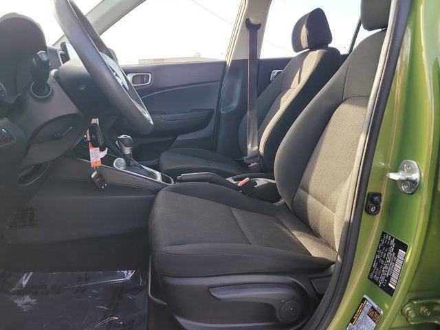 2022 Hyundai Venue SE