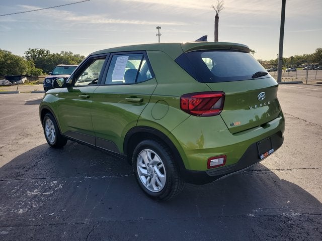 2022 Hyundai Venue SE
