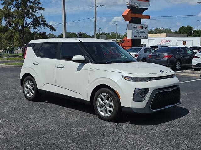 2021 Kia Soul 2.0L S IVT's photo