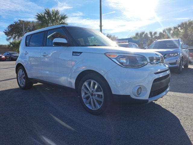 2017 Kia Soul +