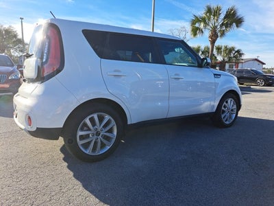 2017 Kia Soul +