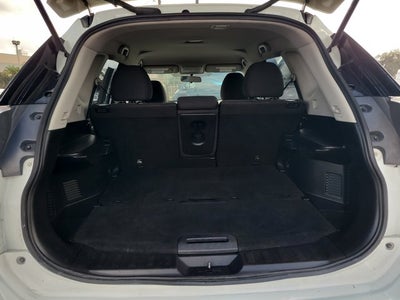 2016 Nissan Rogue Base
